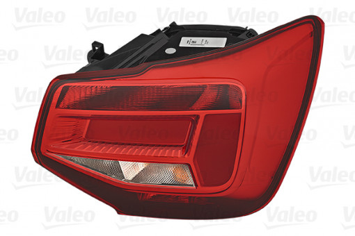Stop lampa spate Dreapta potrivit AUDI Q2 06.16-