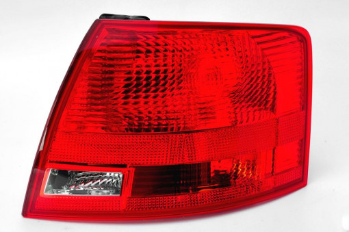 Stop tripla lampa spate dreapta ( exterior , Semnalizator alb, culoare sticla: rosu) AUDI A4 COMBI 2004-2008