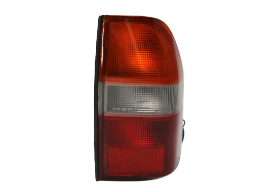 Stop tripla lampa spate dreapta (Semnalizator portocaliu, culoare sticla: rosu) MITSUBISHI L 200 PICK-UP 1996-2001