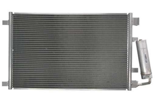 Condensator climatizare (cu uscator) potrivit NISSAN QASHQAI I 1.6/1.6LPG/2.0 02.07-04.14