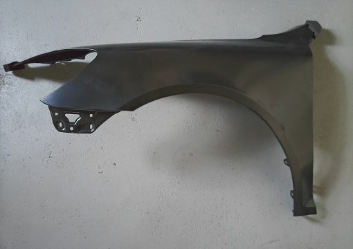 Aripa Stanga (otel, galvanizat, certificat ) potrivit SKODA OCTAVIA II 03.12-06.13 Resigilat