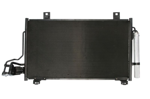 Condensator climatizare (cu uscator) potrivit MAZDA 3, 6, 6/KOMBI 1.5D/2.2D 08.12-