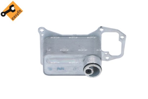 Radiator ulei (cu garnitura) potrivit BMW 3 (E90), 3 (E91), 3 (E92), 3 (E93), 5 (F10), 5 (F11), 5 GRAN TURISMO (F07), 7 (F01, F02, F03, F04), X5 (E70), X6 (E71, E72) 3.0D 06.05-02.17