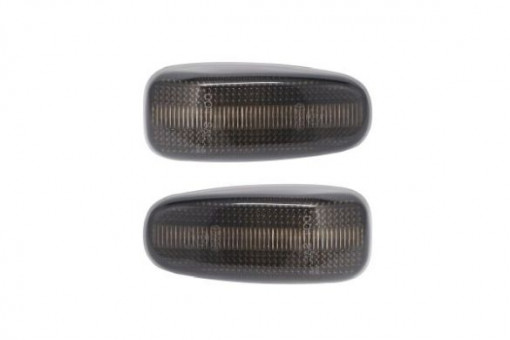 Semnalizator lateral stanga/dreapta fumuriu, LED potrivit MERCEDES 124 A124, 124 C124, 124 T-MODEL S124, 124 W124, 190 W201, C T-MODEL S202, C W202, E A124, E C124 1.8-6.0 10.82-07.03