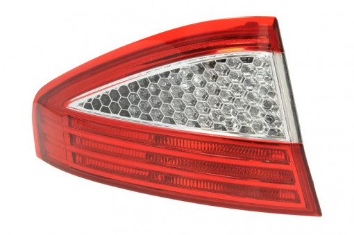 Stop tripla lampa spate stanga FORD MONDEO LIMUZINA 2007-2010