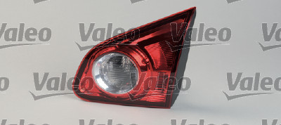 Stop lampa spate Dreapta (partea interioara) potrivit NISSAN QASHQAI I 11.06-04.14