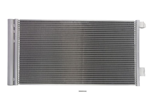 Condensator climatizare (cu uscator) potrivit JAGUAR F-PACE, XE, XF II 2.0 03.15-