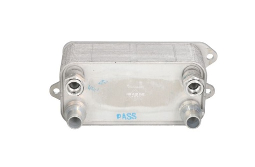 Radiator ulei motor potrivit MERCEDES C (C204), C T-MODEL (S204), C (W204), CLS (C218), CLS SHOOTING BRAKE (X218), E (A207), E (C207), E T-MODEL (S212), E (W212), S (Z223), SLC (R172) 1.6-6.0 01.07-