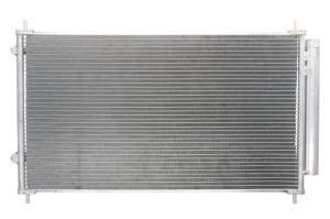 Condensator climatizare (cu uscator) potrivit TOYOTA YARIS, YARIS/HATCHBACK 1.5H 03.12-06.20 - Img 2
