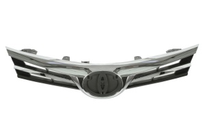 Grila radiator potrivit TOYOTA COROLLA 1.3-1.8 2013-2019 pana in 2018 - (cu stipe cromate, argintiu)