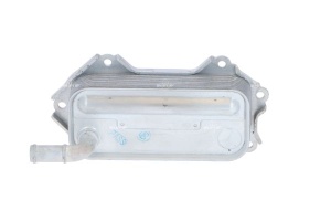 Radiator ulei motor potrivit LEXUS IS II; TOYOTA AURIS, AVENSIS, COROLLA, COROLLA VERSO, RAV 4 III, RAV 4 IV, VERSO 2.0D/2.2D 07.05-09.19 - Img 1