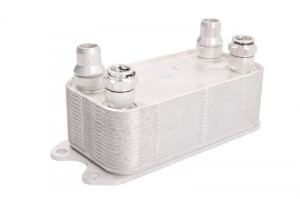 Radiator ulei potrivit MERCEDES C (C204), C T-MODEL (S204), C (W204), CLS (C218), CLS SHOOTING BRAKE (X218), E (A207), E (C207), E T-MODEL (S212), E (W212), SLC (R172), SLK (R172) 1.6-3.5 01.07- - Img 1