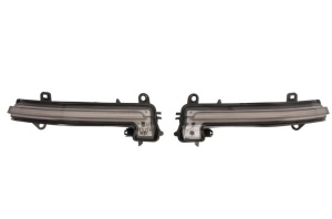 Semnalizator Dreapta/Stanga (galben, LED, dinamic; set; Versiunea negru) potrivit BMW 1 (F20), 1 (F21), 2 (F22, F87), 2 (F23), 3 (F30, F80), 3 (F31) 1.5-3.0H dupa 2009 dupa 2009