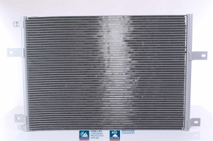 Condensator A/C 715x501x22 potrivit RVI MAGNUM 04.96- - Img 3