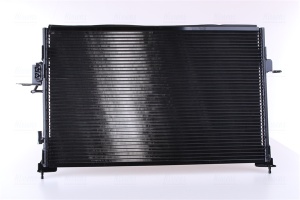 Condensator climatizare potrivit Land Rover Discovery 98 - - Img 3