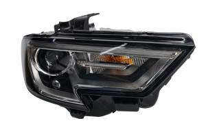 Far Dreapta (D5S/LED, electric, cu motor) potrivit AUDI A3 - Img 1