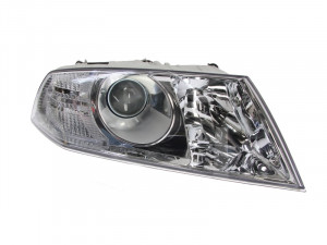 Far dreapta potrivit SKODA OCTAVIA II - (H1/H7, reglaj electric, cu motoras, fundal cromat)