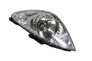 Far stanga potrivit HYUNDAI I20 - (H4, electric, cu motoras, fundal cromat)