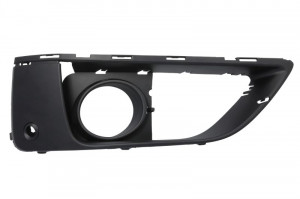 Grila bara fata dreapta cu locas lampa ceata, cu locas senzor parcare, plastic, negru, LUXURY potrivit BMW 2 Active Tourer F45, F46, 2 Gran Tourer F46 09.14-12.18 - Img 1