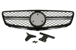 Grila radiator Fata potrivit MERCEDES C (C204), C T-MODEL (S204), C (W204) 1.6-6.2 dupa 2007 2007-2013 - (AMG STYLING, crom/negru lucios)