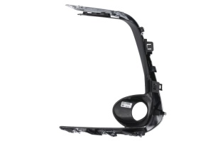 Grila ventilatie bara fata dreapta (cu orificii lampa ceata, plastic, negru/crom) potrivit TOYOTA COROLLA SDN E21 03.19-05.22 - Img 2