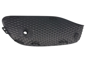 Grila ventilatie bara protectie fata dreapta potrivit MERCEDES E-KLASA A238/C238, E-KLASA W213 dupa 2016 - (inferior, cu orificii senzor parcare, plastic, negru) - Img 2