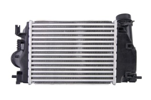 Intercooler potrivit NISSAN QASHQAI II, X-TRAIL III; RENAULT GRAND SCENIC IV, KADJAR, MEGANE IV, SCENIC IV, TALISMAN 1.2-1.6 11.13- - Img 2
