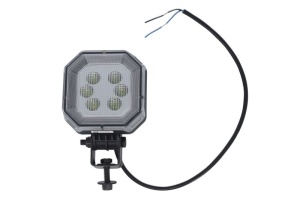 Lumina lucru (LED, 12/24V, 8W, 800lm, numar diode: 6, inaltime: 98mm, latime: 98mm, adancime: 53mm, lungime cablu: 0,2m, lumina dispersata; cu intrerupator) - Img 1