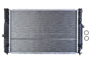 Radiator motor (cu elemente potrivite usor) potrivit AUDI A4 B5, A6 C4, A6 C5, ALLROAD C5; SKODA SUPERB I; VW PASSAT B5, PASSAT B5.5 2.4-2.8 - Img 1