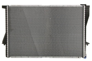 Radiator motor (cu primele elemente potrivite) potrivit BMW 5 (E39), 7 (E38) 2.0-4.4 - Img 2