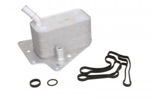 Radiator ulei potrivit CADILLAC BLS; FIAT CROMA, CROMA/KOMBI; OPEL ASTRA H, ASTRA H GTC, ASTRA H/KOMBI, SIGNUM, VECTRA C, VECTRA C GTS, ZAFIRA B, ZAFIRA B/MINIVAN; SAAB 9-3 1.9D 04.04- - Img 1