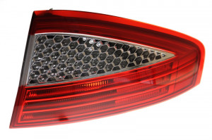 Stop tripla lampa spate dreapta potrivit FORD MONDEO LIMUZINA 2007-2010 - ( exterior )
