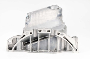 Baie ulei (cu locas pentru senzor, aluminiu) potrivit AUDI A4 B5, A4 B6, A4 B7, A6 C5; SKODA SUPERB I; VW PASSAT B5, PA 1994-2008 - (cu locas pentru senzor; aluminiu) - Img 3