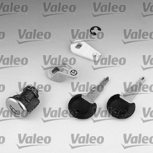 Cilindru inchidere Fata Dreapta/Stanga potrivit RENAULT 19 I, 19 I CHAMADE, 19 II, 19 II CHAMADE, 19 II/HATCHBACK, 21, CLIO I, CLIO I/HATCHBACK, RAPID/MINIVAN 1985-1998 - Img 2