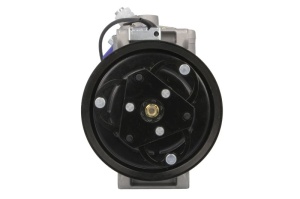 Compresor climatizare potrivit AUDI A4 B5, A4 B6, A6 C5; SKODA SUPERB I; VW PASSAT B5, PASSAT B5.5 1.6-2.3 11.94-03.08 - Img 2