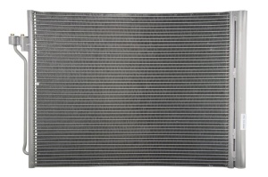 Condensator climatizare (cu uscator) potrivit BMW 5 (F10), 5 (F11), 5 GRAN TURISMO (F07), 6 (F12), 6 (F13), 6 GRAN COUPE (F06), 7 (F01, F02, F03, F04); ROLLS-ROYCE DAWN, GHOST I, WRAITH 2.5-6.6 06.09- - Img 1
