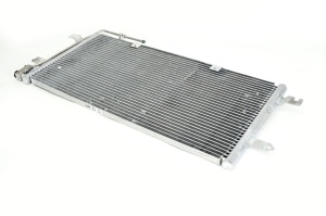 Condensator climatizare potrivit Volkswagen Transporter T4 (96-03): 2.5 TDI DM + / - 2.5 TDI DM / A + / - 2,8 şi VR6 M / A + / - 2.0 si M / A + / - 2.5 TDi DA + / - 2.5 şi M / A + / - 2.8 V6 şi A + / - 2,4 DDM / A - Img 2