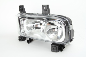 Far Dreapta (H1/H7/W5W, electric, fara motoras, cu lumina de ceata, lampa anti-ceata, culoare insert: cromat) potrivit MERCEDES ATEGO 2, ATEGO 3 dupa 2004