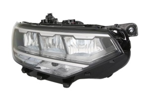 Far dreapta (LED/PWY24W, electric, cu motor) potrivit VW PASSAT B8 FL 2019-2023