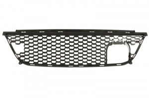 Grila bara fata inferior, cu orificiu camera, plastic, negru, TRAILHAWK potrivit JEEP CHEROKEE KL 2013-2018