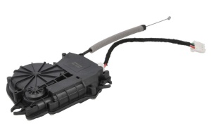 Incuietoare capota potrivit BMW X4 F26 04.14-05.18 Spate potrivit BMW X4 F26 2014-2018