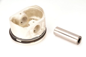 Piston 79,5 (STD) potrivit DACIA DUSTER, DUSTER/SUV, LOGAN, LOGAN MCV, SANDERO; LADA LARGUS; NISSAN KUBISTAR; RENAULT CLIO II, CLIO III, FLUENCE, GRAND SCENIC II 1.6/1.6ALK/1.6LPG 11.97- - Img 2