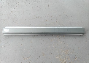 Prag Stanga/Dreapta potrivit SUZUKI VITARA ET 2/3D 1988-2002 - (reparatie; partea interioara; lungime 125cm)