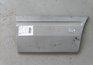 Segment reparatie usa Fata Dreapta potrivit MERCEDES SPRINTER 2-T (B901, B902), SPRINTER 3-T (B903), SPRINTER 4-T (B904) 1995-2006 - (strat, partea inferioara, inaltime 450mm)