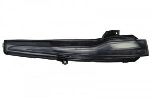 Semnaizator lateral oglinda dreapta fumuriu potrivit MERCEDES C W205, S W222, V222, X222, V W447 1.5-6.0 dupa 2013
