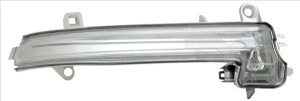 Semnalizator fata dreapta potrivit BMW 1 F20, F21, 2 F22, F23, F87, 3 F30, F31, F80, 3 GRAN TURISMO F34, 4 F32, F33, F82, F83, 4 GRAN COUPE F36 dupa 2009 - transparent, LED