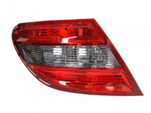Stop tripla lampa spate stanga potrivit MERCEDES Clasa C LIMUZINA 2007-2011 - (Semnalizator fumuriu, culoare sticla: rosu)