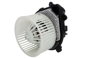 Ventilator habitaclu potrivit CITROEN EVASION, JUMPY I; FIAT SCUDO, ULYSSE; LANCIA ZETA; PEUGEOT 806, EXPERT 1.6-2.1D 06.94-12.06 - Img 1