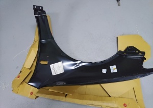 Aripa fata dreapta cu locas semnalizator potrivit VW PASSAT B5, PASSAT B5.5 1996-2000 Resigilat - Img 3