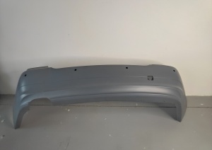 Bara spate cu locas senzorii parcare, grunduit potrivit BMW 3 E90, 3 E91 Sedan 2008-2011 Resigilat